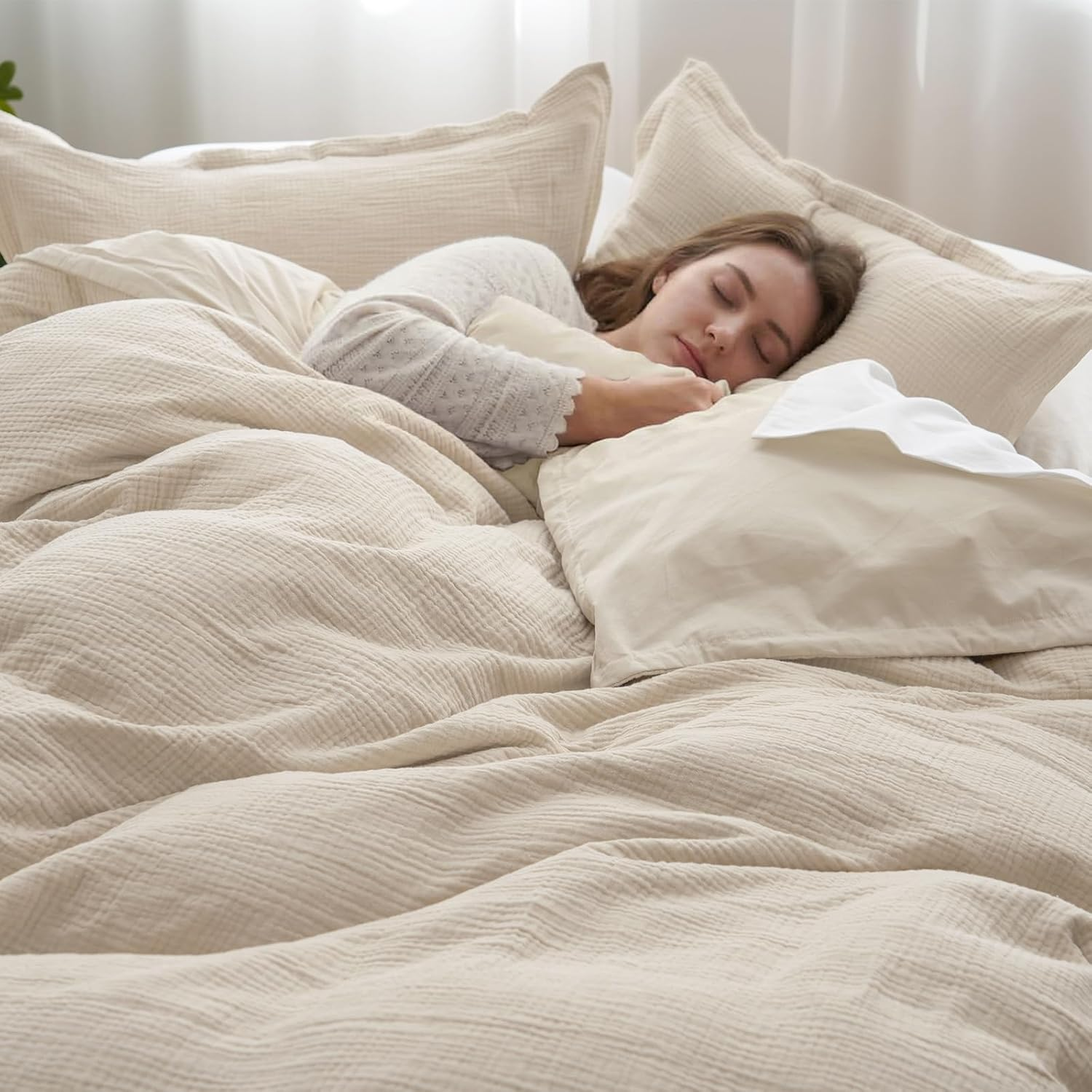 Duvet Cover vs Comforter Set: What’s the Difference?