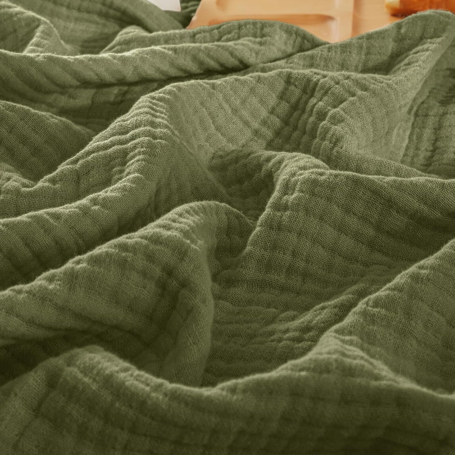 color_Olive_Green