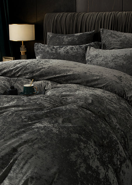 100% High Quality Velvet Duvet Cover Set