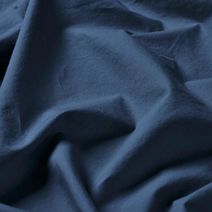 color_navy blue